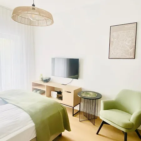 Plac Wolnosci 6 Apartment Poznan