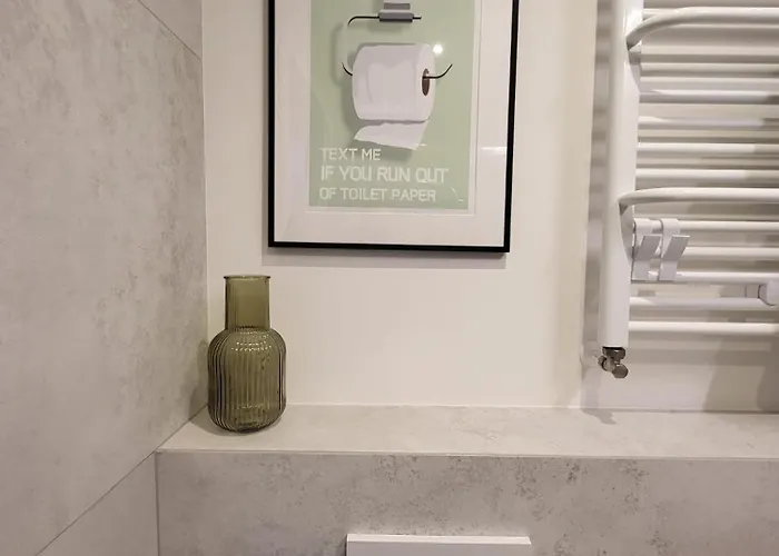 Plac Wolnosci 6 Апартаменти Познань