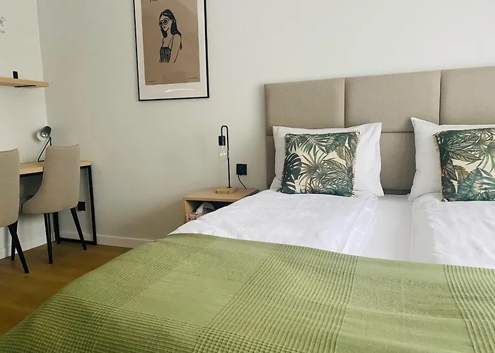 Апартаменти Plac Wolnosci 6 Познань