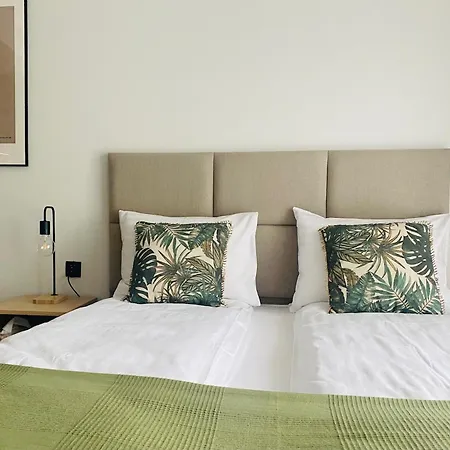 Lägenhet Plac Wolnosci 6