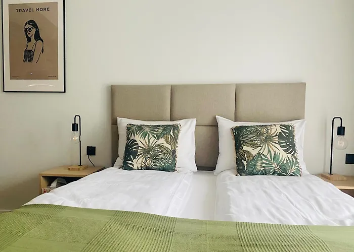 Апартаменты Plac Wolnosci 6